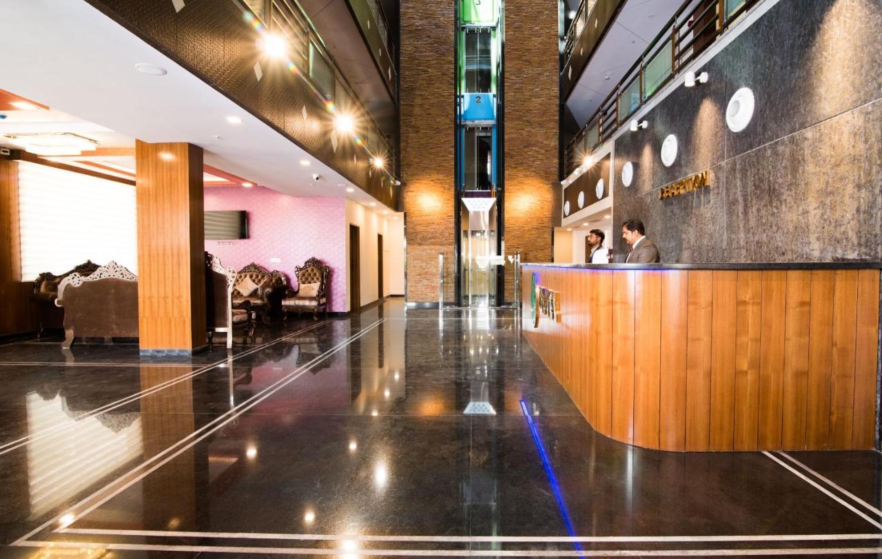 Npg Hotel Yelahanka Экстерьер фото